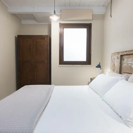 White House Apartment
